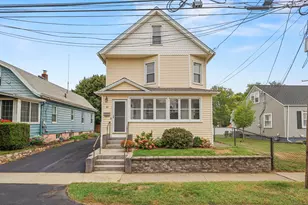 83 Berwyn St, Milford, CT 06461 - Photo 4