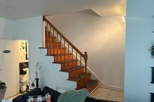 11 Nob Hill Cir, Bridgeport, CT 06610 - Photo 8