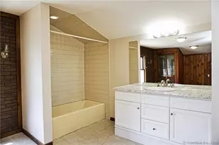 279 Main St, Torrington, CT 06790 - Photo 18