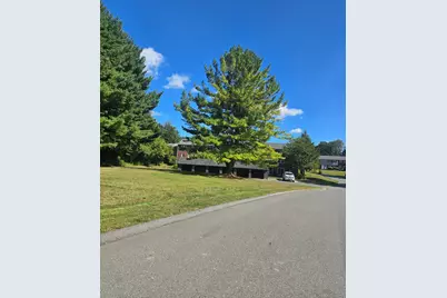 17 Old Farms Lane #17, New Milford, CT 06776 - Photo 14