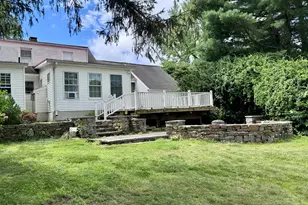 190 Elm St, Windsor Locks, CT 06096 - Photo 4