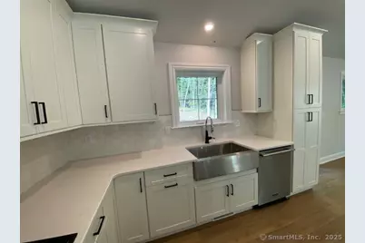 919 Strongtown Road, Southbury, CT 06488 - Photo 6