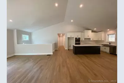 919 Strongtown Road, Southbury, CT 06488 - Photo 2