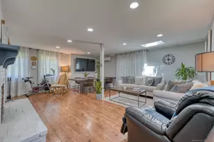 440 Chestnut Hill Ave, Waterbury, CT 06704 - Photo 14