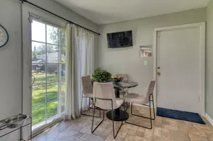 440 Chestnut Hill Ave, Waterbury, CT 06704 - Photo 18