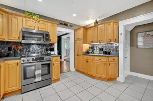 152 Main St, East Hampton, CT 06424 - Photo 6