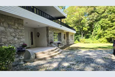 25 Mountain Brook Drive, Cheshire, CT 06410 - Photo 4