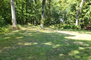 25 Mountain Brook Dr, Cheshire, CT 06410 - Photo 10