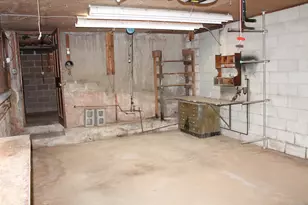 950 Benham St, Hamden, CT 06514 - Photo 34