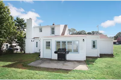 32 Clough Road, Waterbury, CT 06708 - Photo 30