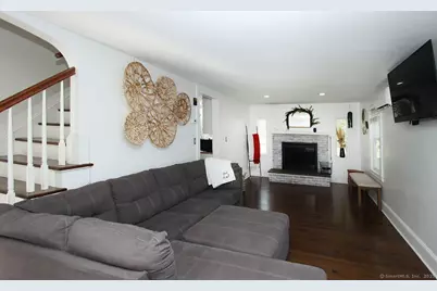 32 Clough Road, Waterbury, CT 06708 - Photo 4