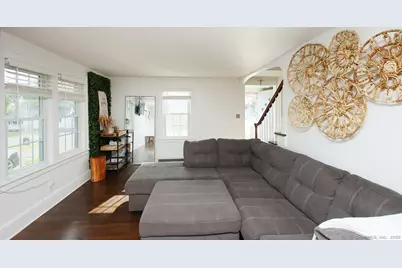 32 Clough Road, Waterbury, CT 06708 - Photo 8