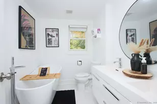 32 Clough Rd, Waterbury, CT 06708 - Photo 24