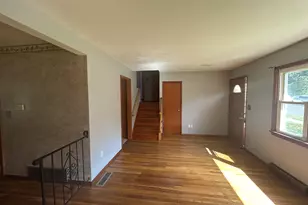 90 Salem St, Hartford, CT 06114 - Photo 6