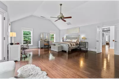 101 Brambley Hedge Circle, Fairfield, CT 06824 - Photo 18