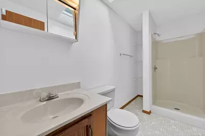 105 Hawks Nest Circle, Middletown, CT 06457 - Photo 8