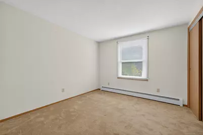 105 Hawks Nest Circle, Middletown, CT 06457 - Photo 10