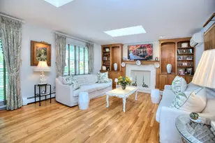 25 Pequot Ave, Fairfield, CT 06890 - Photo 12