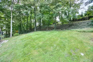 25 Pequot Ave, Fairfield, CT 06890 - Photo 36