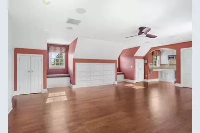 226 Alberta Street, Fairfield, CT 06825 - Photo 32