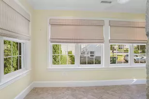 226 Alberta St, Fairfield, CT 06825 - Photo 18