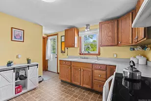 53 Cleveland St, Putnam, CT 06260 - Photo 10