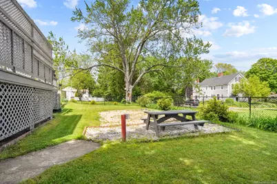 53 Cleveland Street, Putnam, CT 06260 - Photo 24