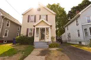 102 Brown St, West Haven, CT 06516 - Photo 2
