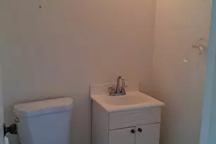 147 Centerbrook Rd, Hamden, CT 06518 - Photo 6