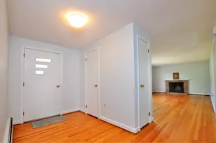 55 Foster Ln, Windsor, CT 06095 - Photo 4