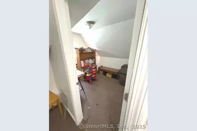 93 Clifford Street, Bridgeport, CT 06607 - Photo 22