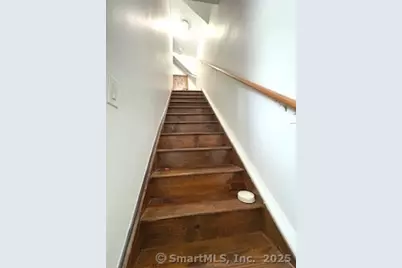 93 Clifford Street, Bridgeport, CT 06607 - Photo 20