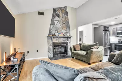 751 West Main Street #APT G, Cheshire, CT 06410 - Photo 10