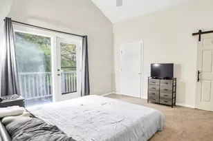 751 W Main St, Cheshire, CT 06410 - Photo 18