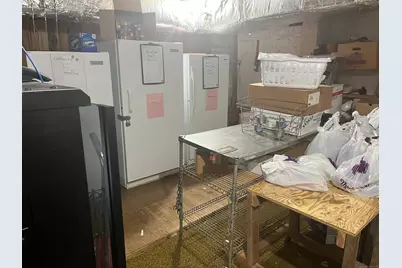 880 Fairfield Avenue, Bridgeport, CT 06604 - Photo 22