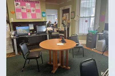 880 Fairfield Avenue, Bridgeport, CT 06604 - Photo 10