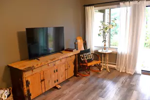 41 Mountain Laurel Ct, Cromwell, CT 06416 - Photo 4