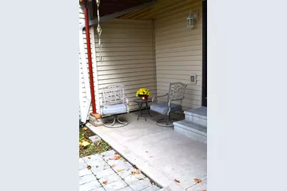 41 Mountain Laurel Court #41, Cromwell, CT 06416 - Photo 16