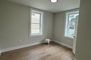 485 Howard Ave, New Haven, CT 06519 - Photo 2