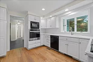 16 Forest Hills Dr, Madison, CT 06443 - Photo 16