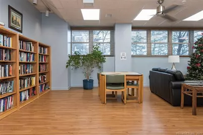 31 Woodland Street #4G, Hartford, CT 06105 - Photo 10