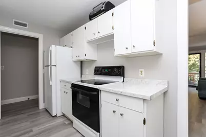 1 Heritage Village #C, Southbury, CT 06488 - Photo 8