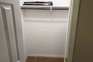 239 Old Farms Rd, Avon, CT 06001 - Photo 10