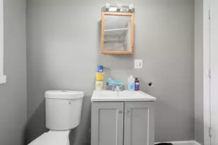 129 Winthrop Ave, New Haven, CT 06519 - Photo 32