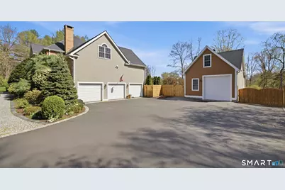 16 Robin Hood Lane, Easton, CT 06612 - Photo 2
