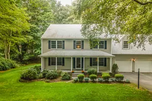 28 Alexander Dr, East Lyme, CT 06333 - Photo 2