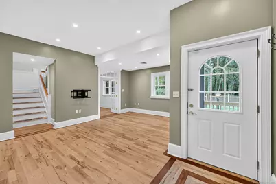 1 Alcima Drive, Simsbury, CT 06070 - Photo 18