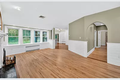 1 Alcima Drive, Simsbury, CT 06070 - Photo 8