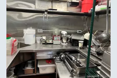 1861 Berlin Turnpike North Berlin Turnpike Divide North, Berlin, CT 06037 - Photo 8