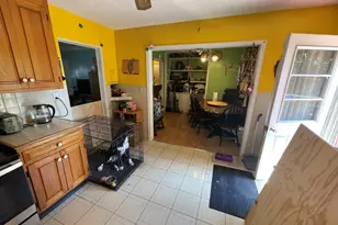 181 City View Ave, Bridgeport, CT 06606 - Photo 10